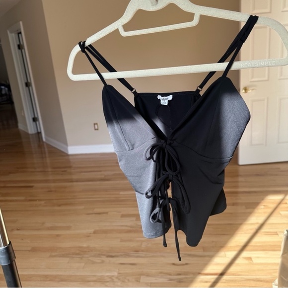 Garage Tie Front Cami Top - Picture 6 of 9